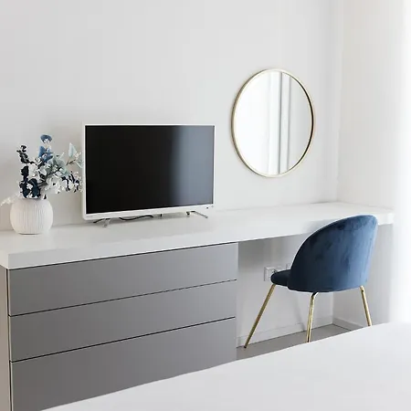 R1 Apartment